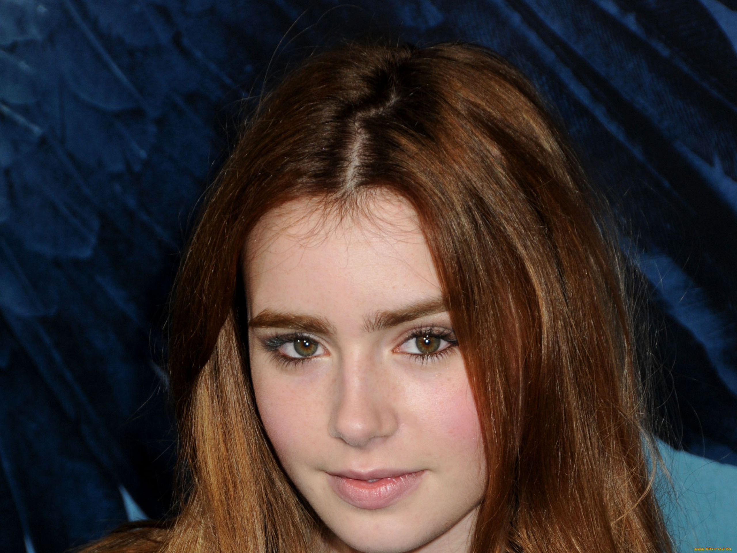 Lily Collins, 
